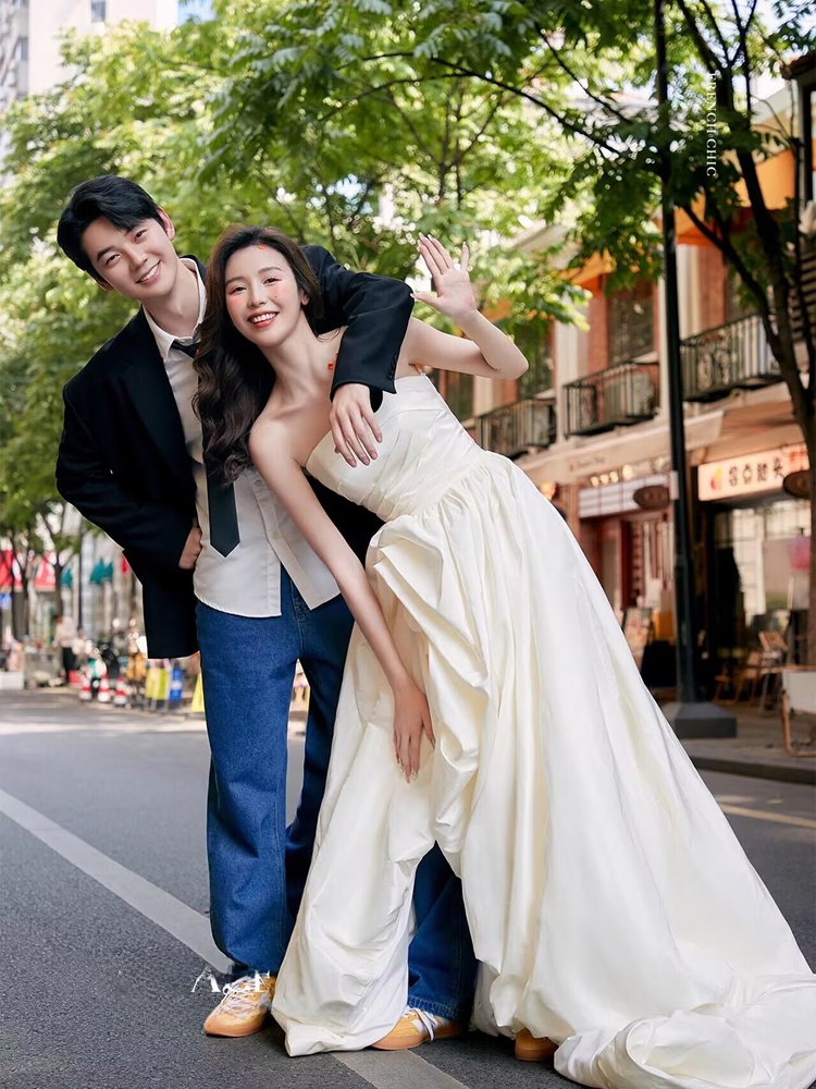 Street Fashion Couple - Модная джинсовая одежда в корейском стиле