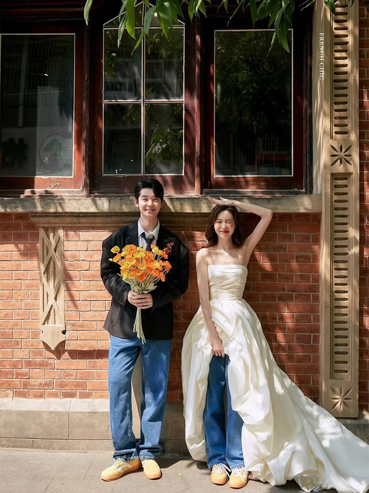 Модная джинсовая одежда в коре – обзор и цена Street Fashion Couple
